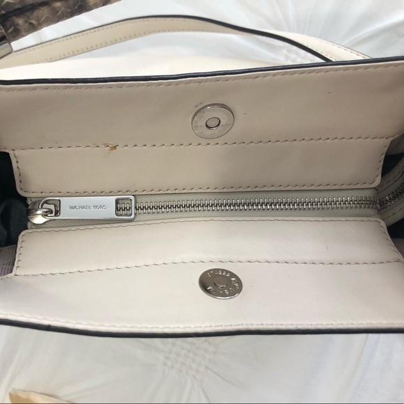 EVERYTHING MUST GO: MICHAEL KORS SNAKE PURSE - Picture 7 of 8